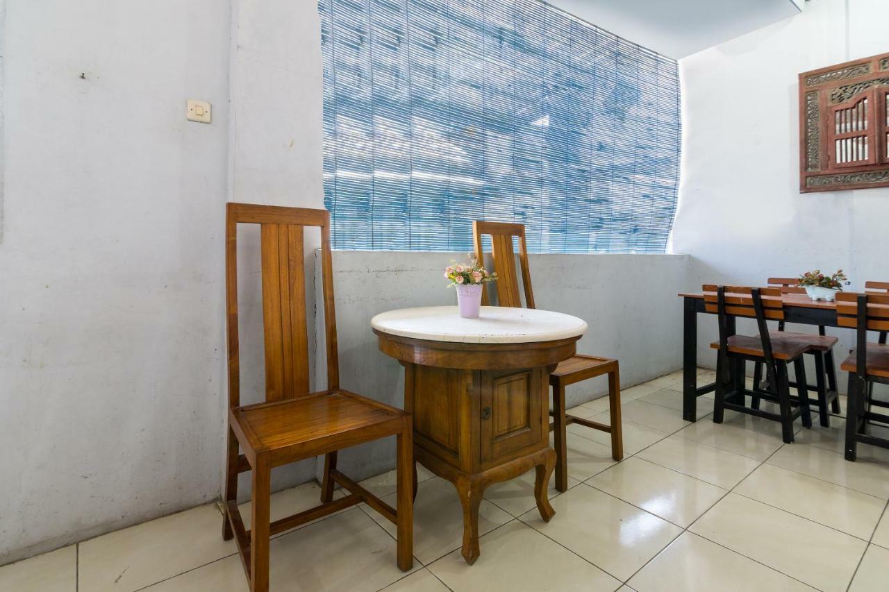 Oyo 857 Pakuncen Malioboro Syariah Hotel Yogyakarta Exterior photo